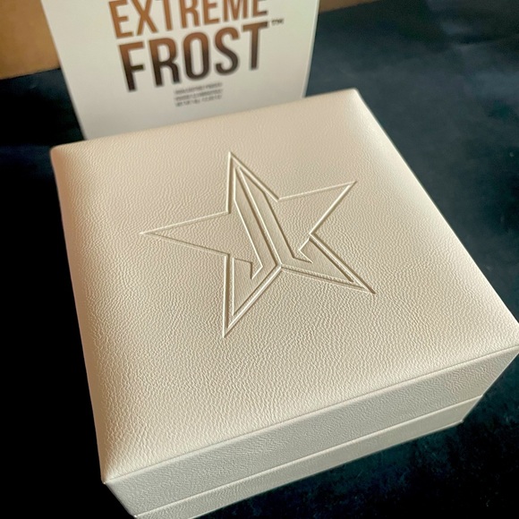Jeffree Star Extreme Frost Highlighter - Picture 3 of 4